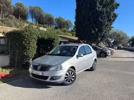 Dacia Logan 1.2 75 Laureate