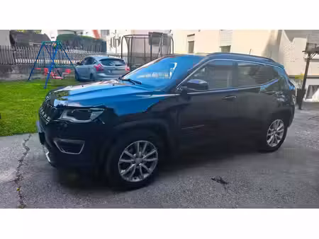 Jeep Avenger 156