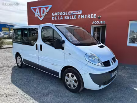 Renault Trafic 2.5 dCi 150
