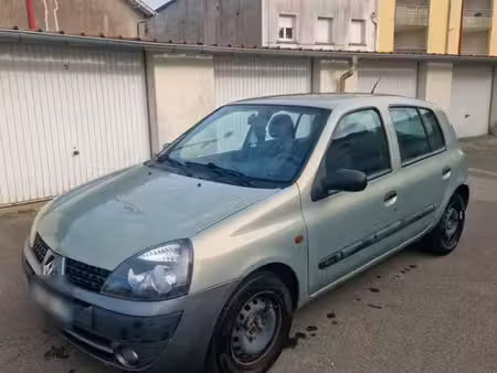 Renault Clio 1.4 75 RXE