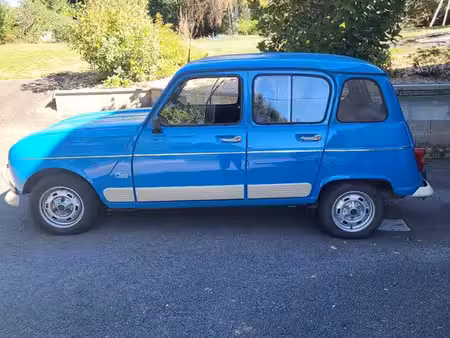 Renault R4 4L