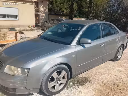 Audi A4 V6 2.5 TDI 155