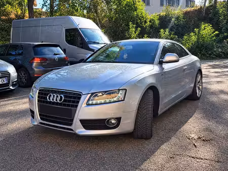Audi A5 V6 2.7 TDI 190