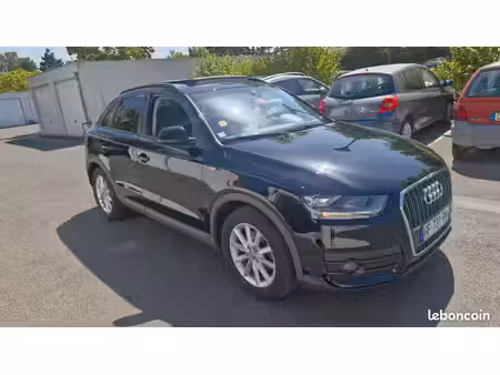 Audi Q3 2.0 TDI 140 S line