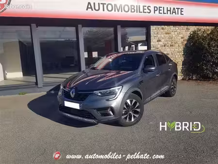 Renault Arkana E-Tech 1.6 145 Evolution
