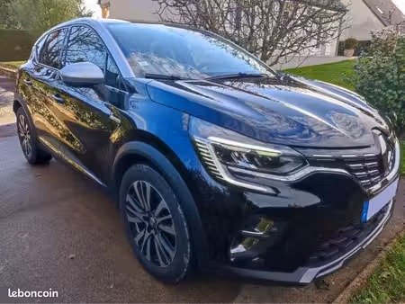 Renault Captur E-Tech 1.6 160 Initiale