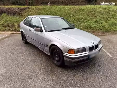 BMW Série 3 318i 1.8 140