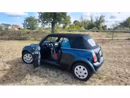 Mini Cabrio Cooper 1.6 115