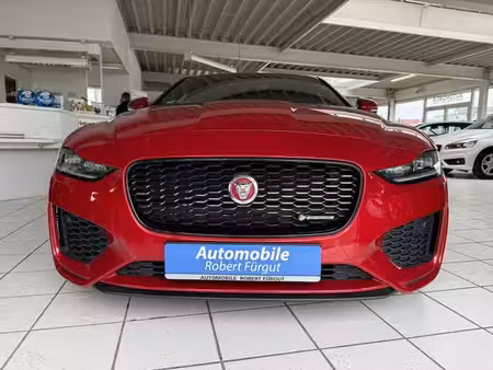 Jaguar XE P250 2.0 250 S