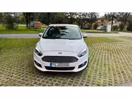 Ford S-Max 2.0 TDCi 150 Titanium