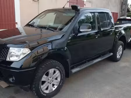 Nissan Navara 2.5 dCi 174