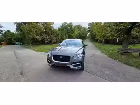Jaguar F-Pace D180 2.0 180