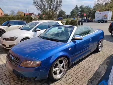 Audi A4 V6 2.4 170
