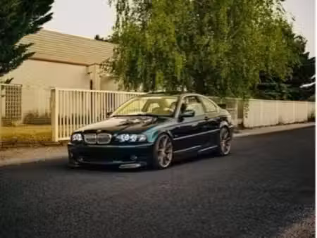 BMW Série 3 323i 2.5 170