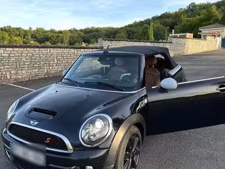 Mini Cabrio Cooper SD 2.0 143