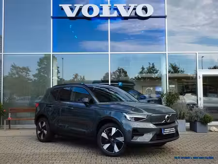Volvo EX40 252 Plus