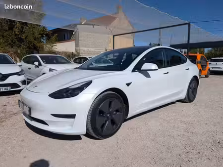 Tesla Model 3 Standard Plus 275