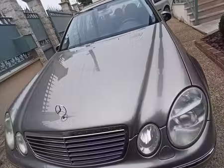 Mercedes-Benz Classe E E 220 2.1 150