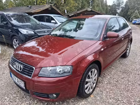 Audi A3 1.6 102 Attraction