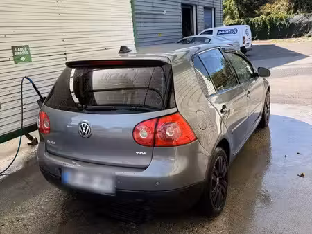 Volkswagen Golf TDI 105