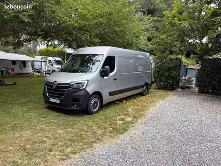Renault Master 2.3 dCi 180