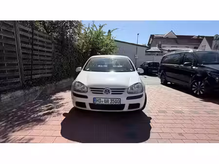 Volkswagen Golf 1.6 102 Confortline