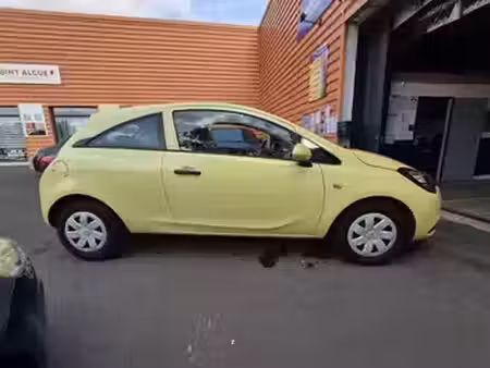 Opel Corsa 1.2 70
