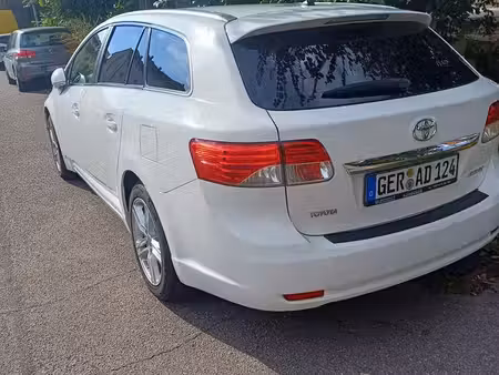 Toyota Avensis Break 2.2 D-4D 150 Executive
