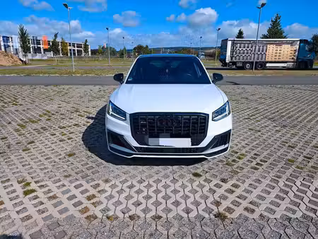 Audi Q2 SQ2 2.0 300 quattro