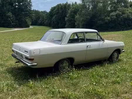 Opel Rekord 1.7