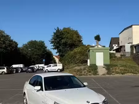BMW Série 5 530d 3.0 235