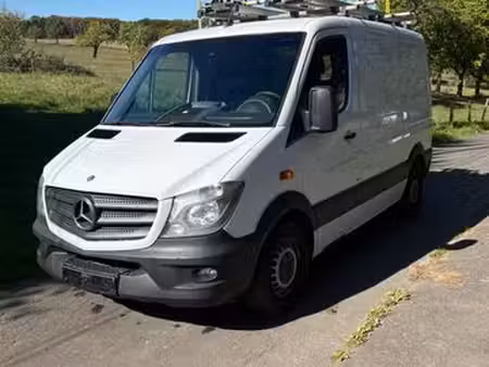 Mercedes-Benz Sprinter 319 V6 3.0 CDI 190