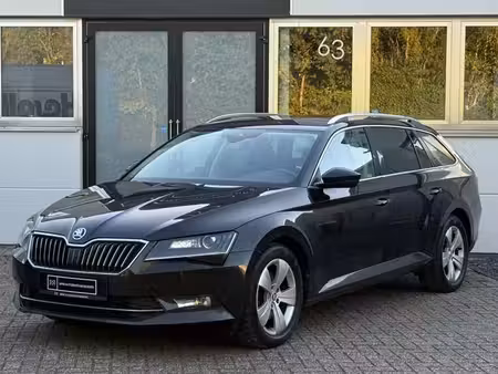 Škoda Superb 1.8 TSI 180 Style