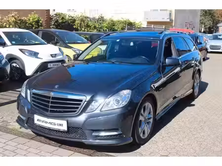 Mercedes-Benz Classe E E 200