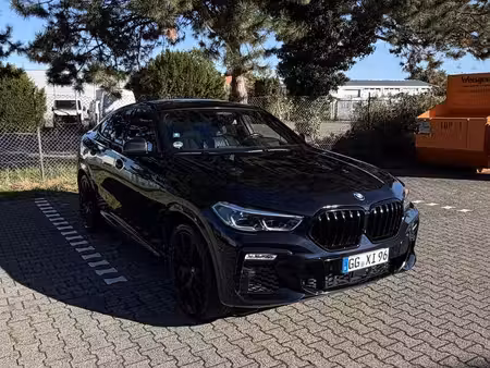 BMW X6 M50i V8 4.4 530