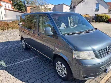 Volkswagen Transporter T5 2.5 TDI 131