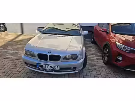 BMW Série 3 320i 2.2 170