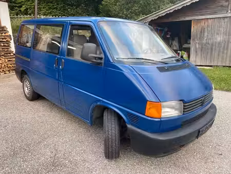 Volkswagen Transporter T4 2.4 75