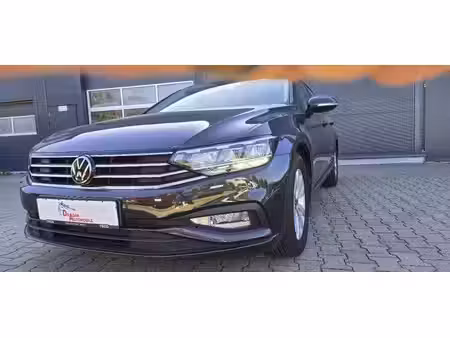 Volkswagen Passat 2.0 TDI 122 Base