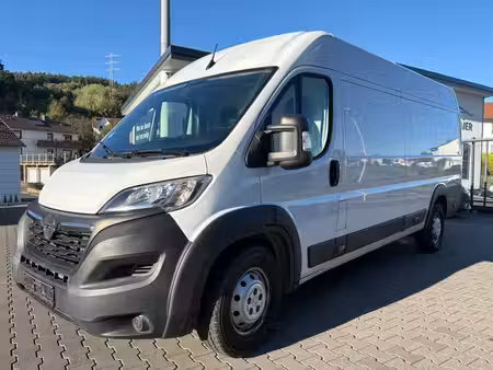 Opel Movano-e Selection