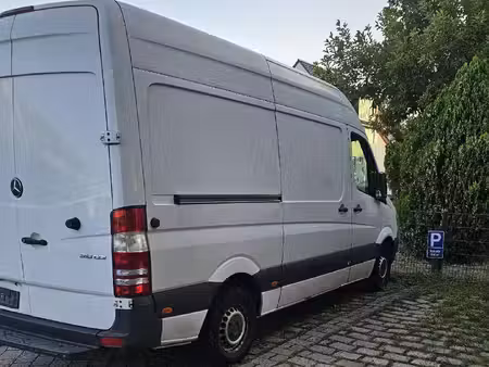 Mercedes-Benz Sprinter 312 2.9 122