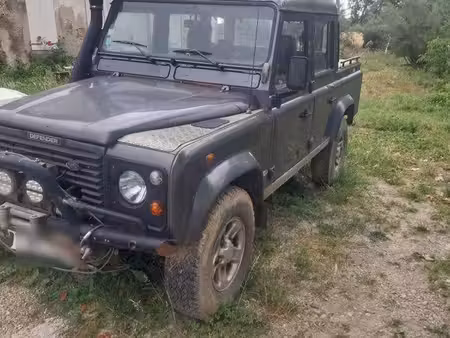 Land Rover Defender 2.5 122