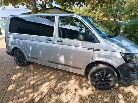 Volkswagen Transporter T6 2.0 TDI 102