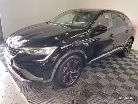 Renault Arkana E-Tech 1.6 145 RS Line