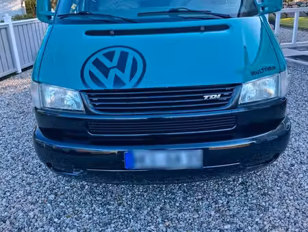 Volkswagen Transporter T4 2.5 TDI 102