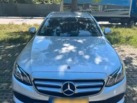 Mercedes-Benz Classe E E 220 4Matic