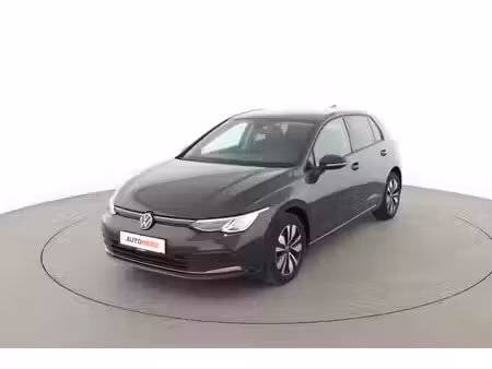 Volkswagen Golf 1.0 TSI 110