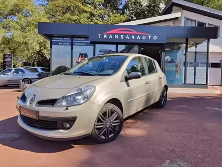 Renault Clio Initiale