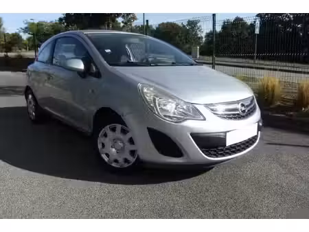 Opel Corsa 1.2 86 Essentia
