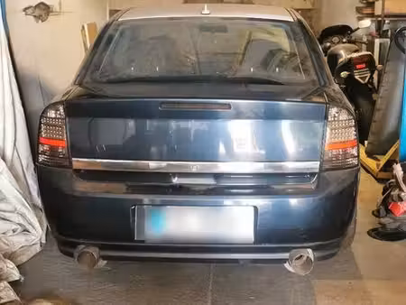 Opel Vectra 2.2 125
